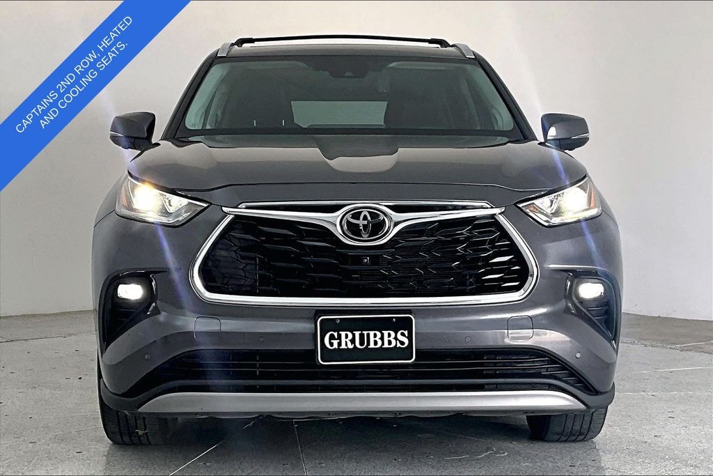 Used 2024 Toyota Highlander Platinum SUV