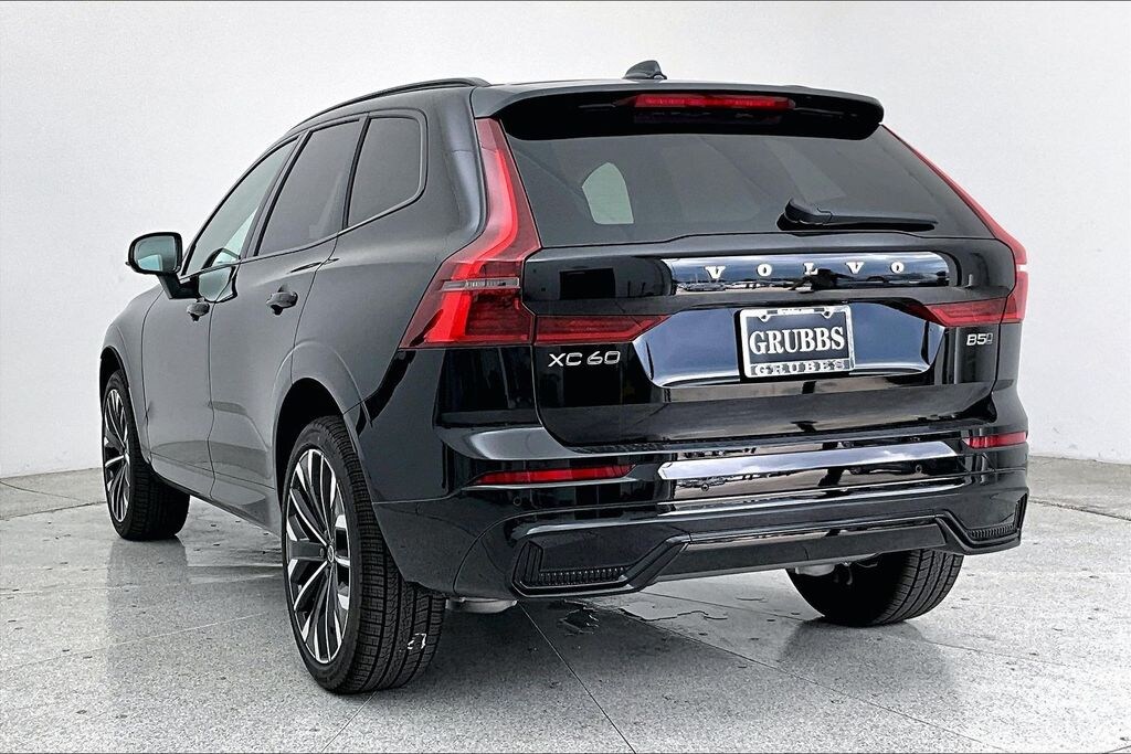 Used 2026 Volvo XC60 B5 Ultra SUV
