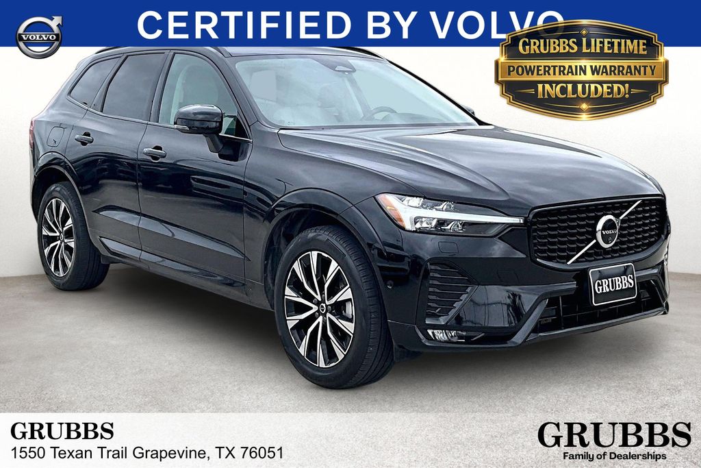 2024 Volvo XC60 B5 Plus Dark Theme AWD's photo