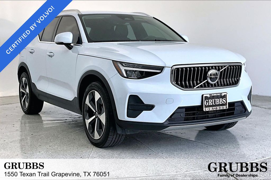 2024 Volvo XC40