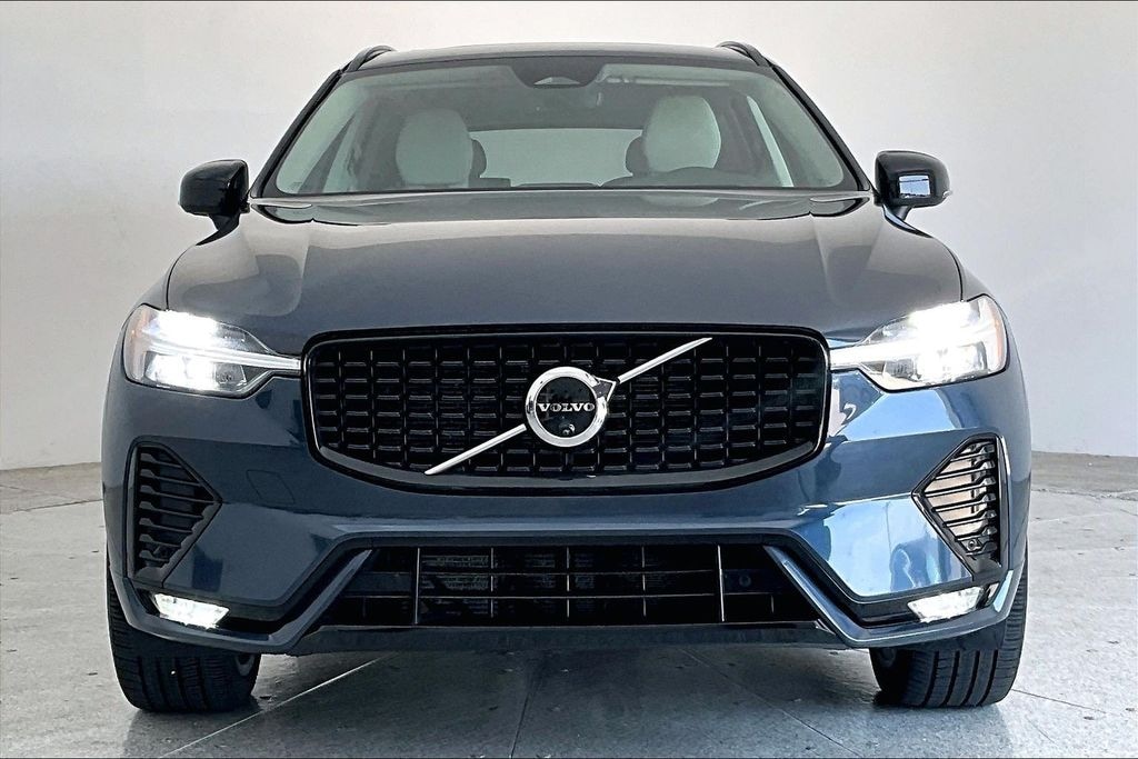 Certified 2025 Volvo XC60 B5 Ultra SUV