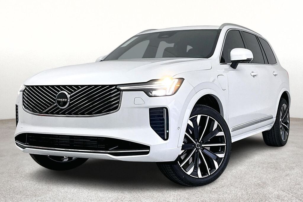 New 2026 Volvo XC90 plug-in hybrid T8 Plus 7-Seater SUV