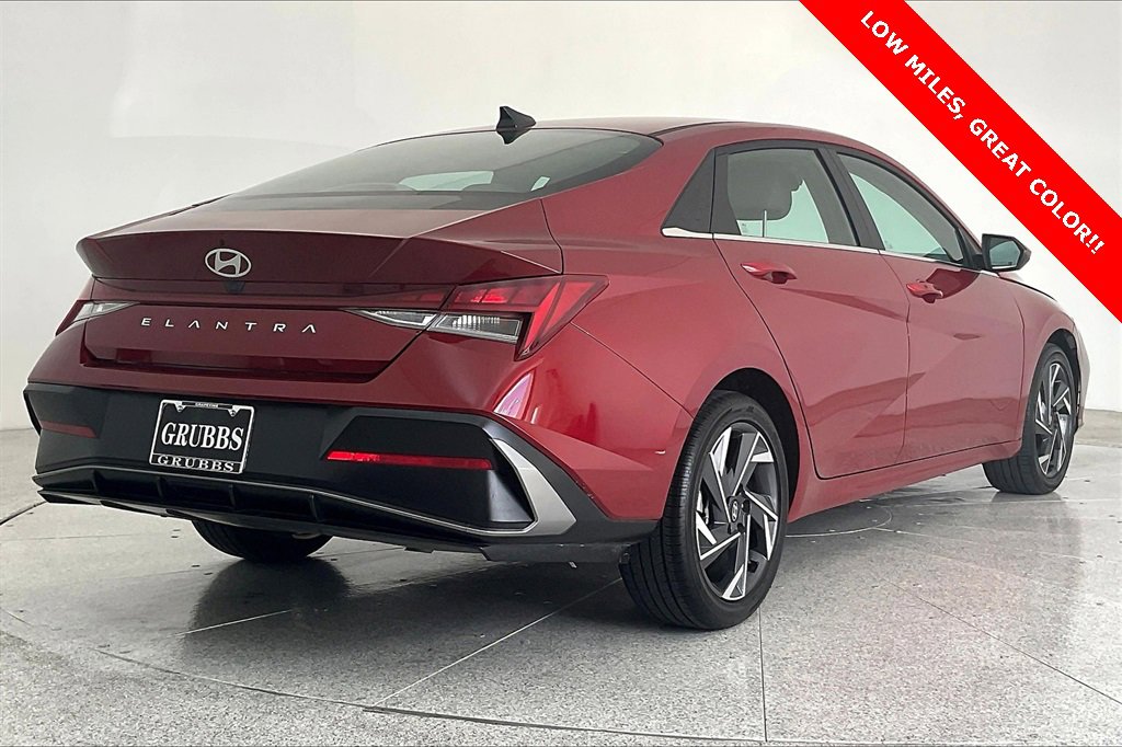 Used 2025 Hyundai Elantra SEL with VIN KMHLS4DG6SU904397 for sale in Grapevine, TX