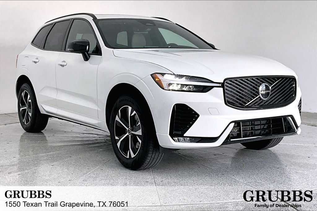 New 2026 Volvo XC60 B5 Core