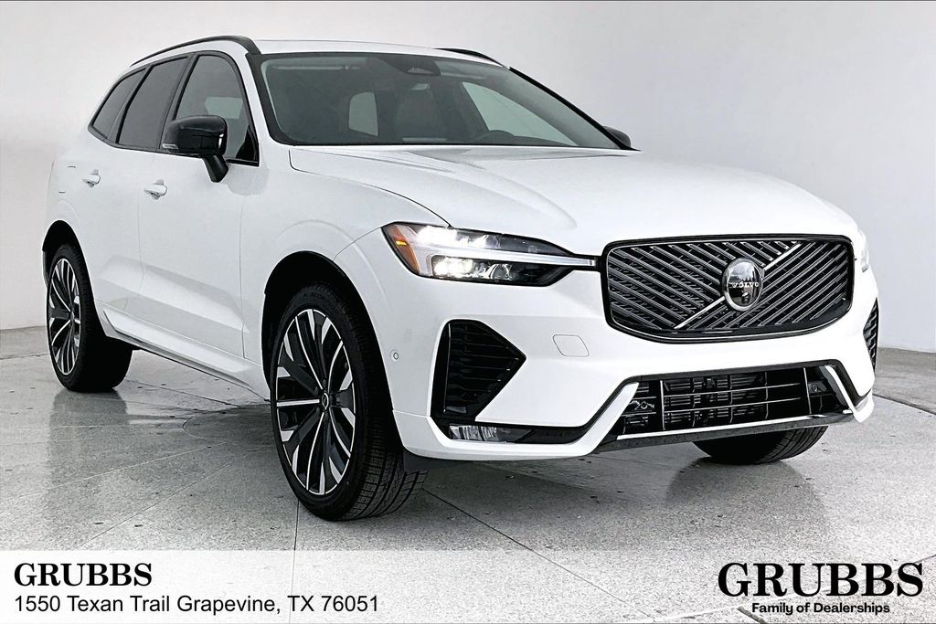New 2026 Volvo XC60 B5 Ultra