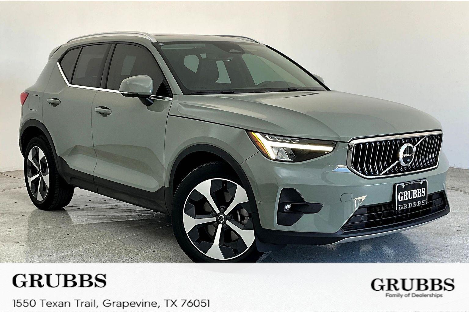 2023 Volvo XC40 Plus