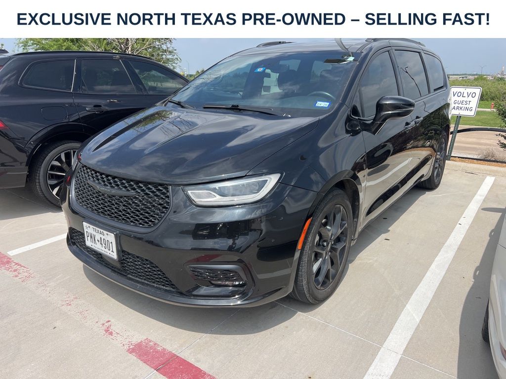 2021 Chrysler Pacifica Touring