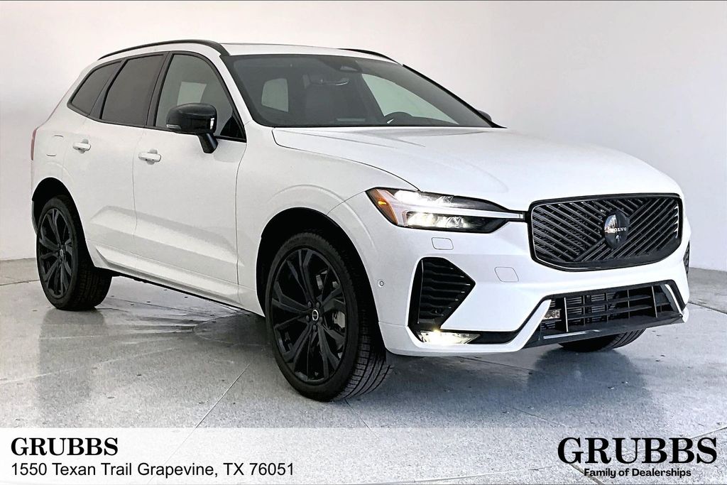 New 2026 Volvo XC60 B5 Ultra Black Edition