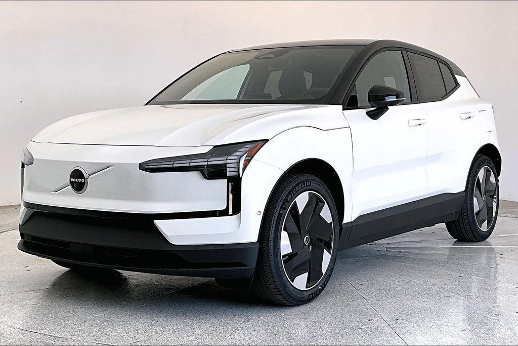 New 2026 Volvo EX30 Twin Motor Ultra SUV