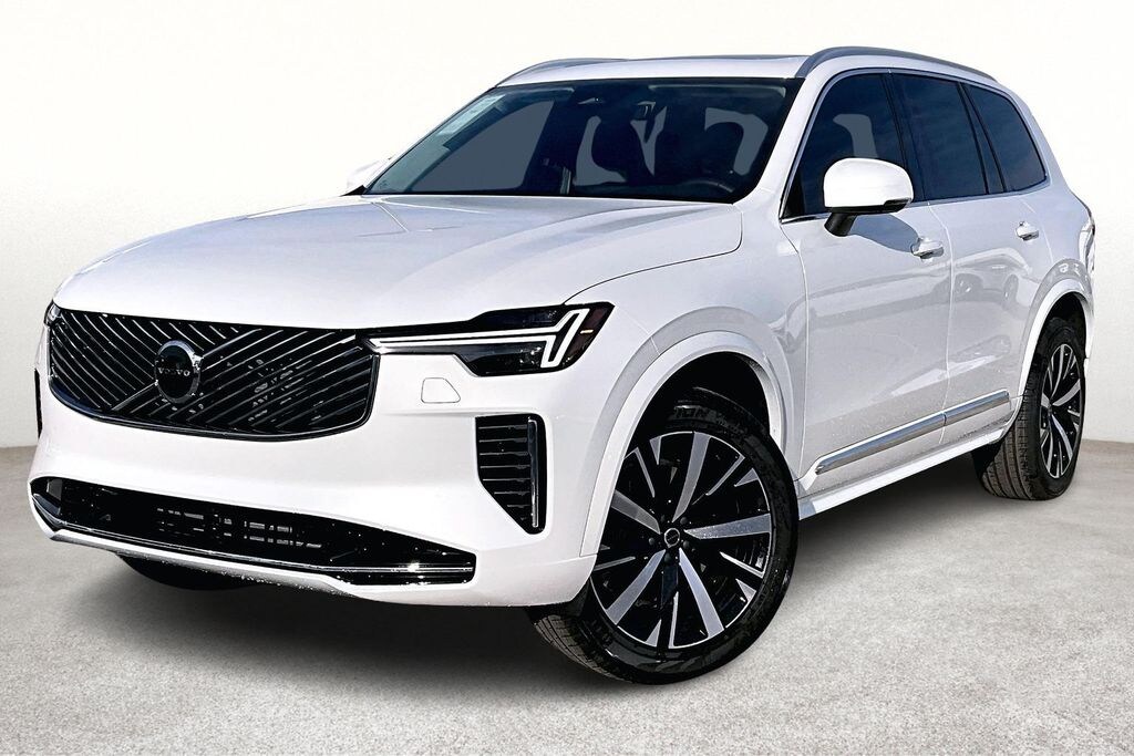 New 2026 Volvo XC90 B6 Core SUV