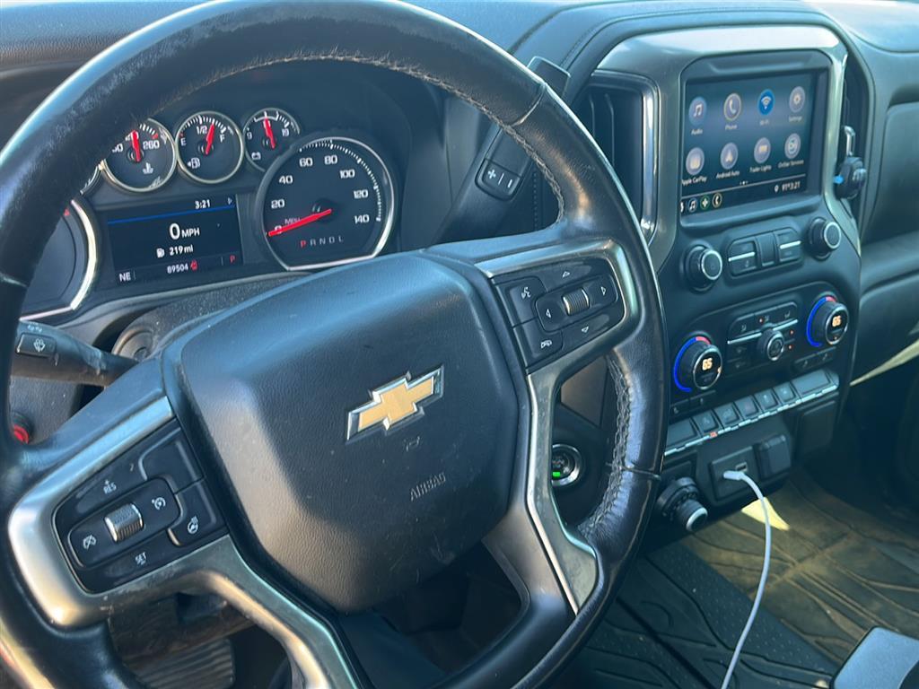 2020 Chevrolet Silverado 1500 LT photo 4
