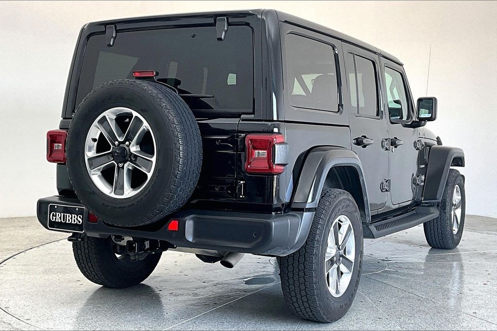 Used 2018 Jeep Wrangler Unlimited Sahara SUV