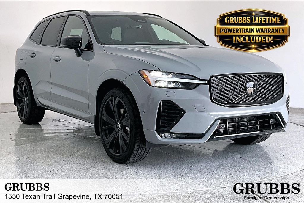 2026 Volvo XC60 B5 Ultra Black Edition Theme AWD's photo