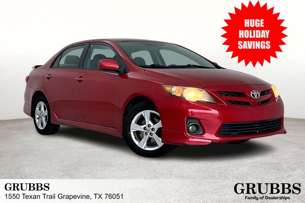 2011 Toyota Corolla LE's photo