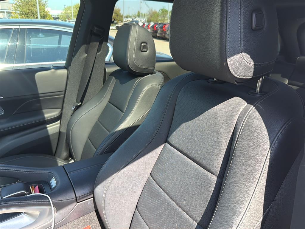 2022 Mercedes Benz GLE 350 photo 2