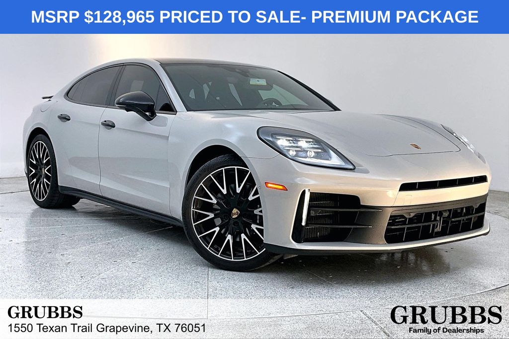 2025 Porsche Panamera Base's photo