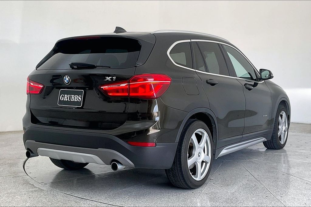Used 2016 BMW X1 28i with VIN WBXHT3C39GP887488 for sale in Grapevine, TX