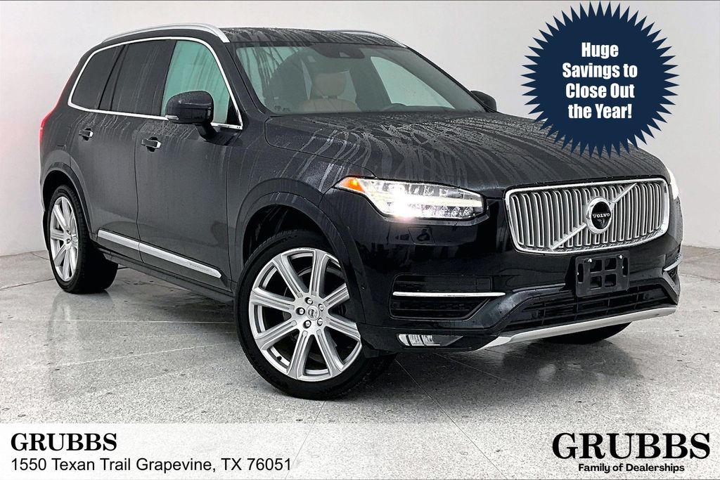 2017 Volvo XC90 Inscription's photo