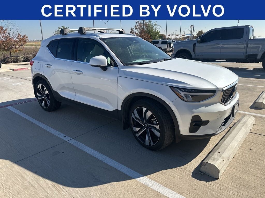 Used 2023 Volvo XC40 B5 Plus Bright Theme SUV