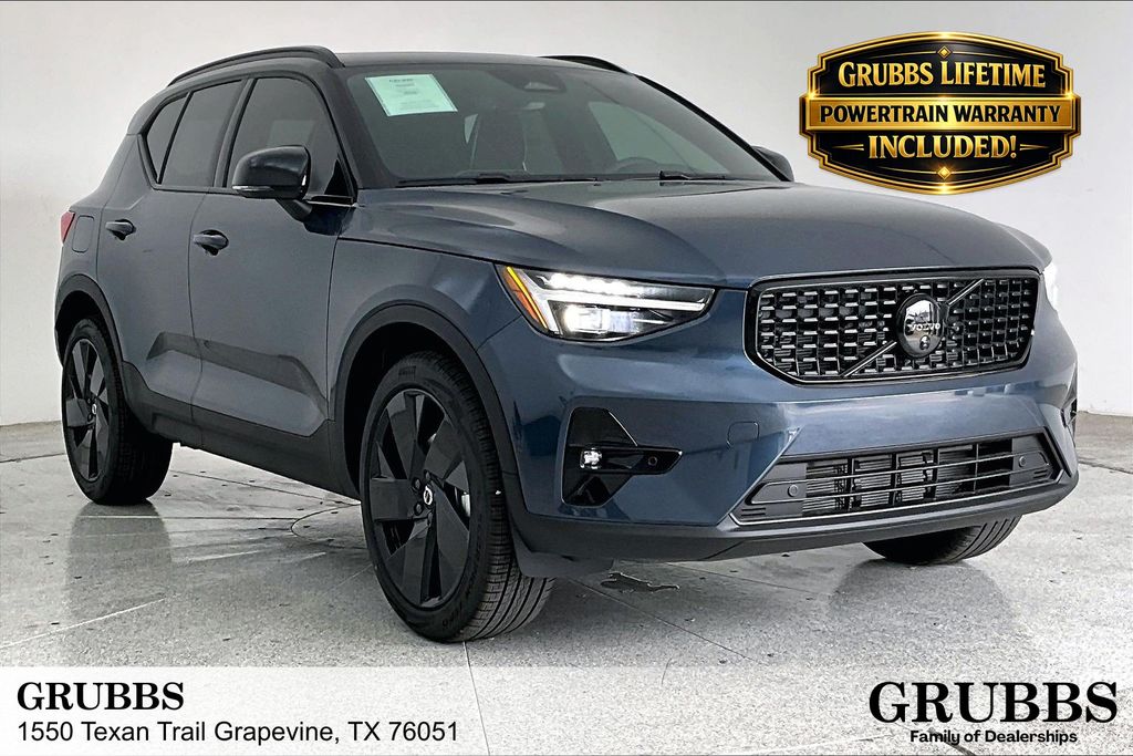2026 Volvo XC40 B5 Ultra Ultra Black Edition AWD's photo