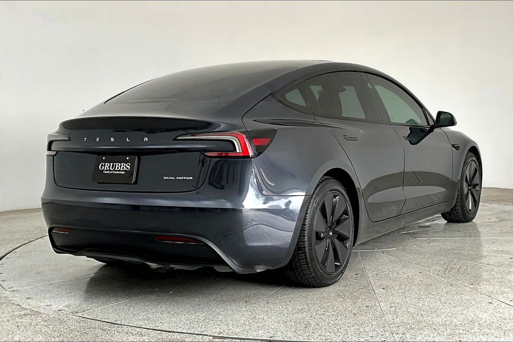 Used 2024 Tesla Model 3 Long Range with VIN 5YJ3E1EB6RF729259 for sale in Grapevine, TX