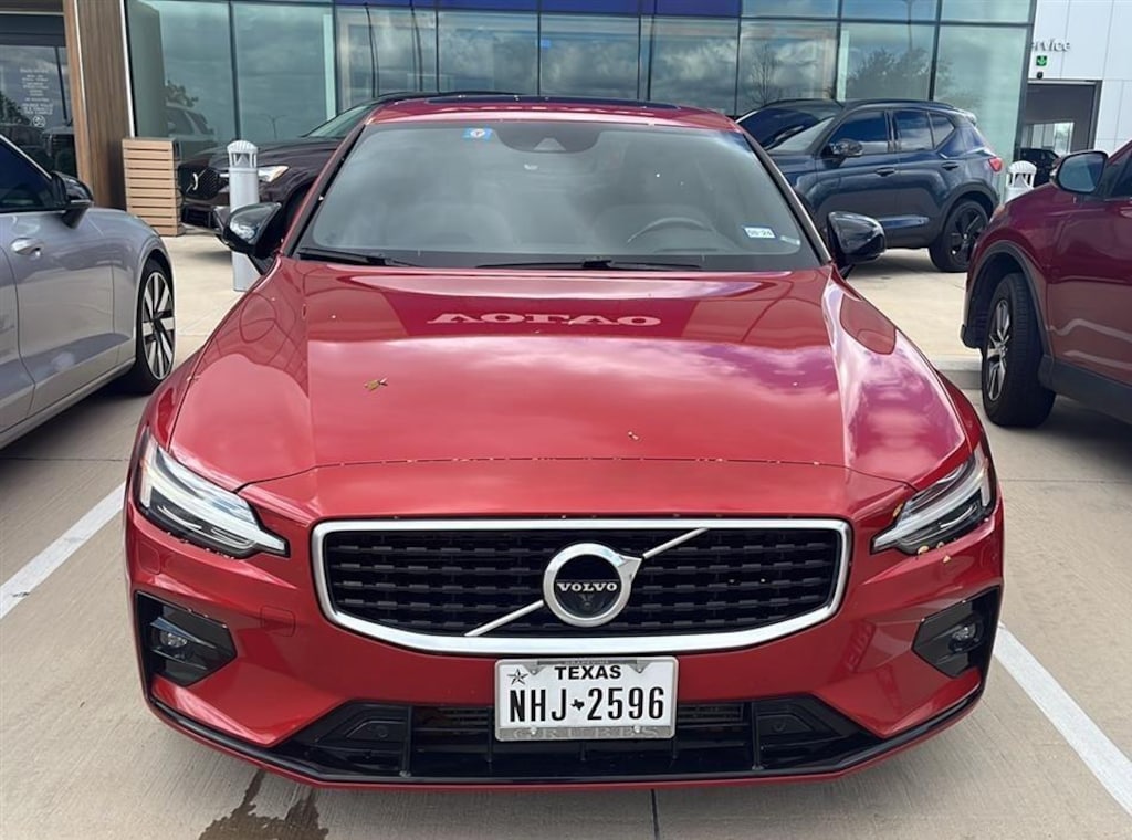 Used 2020 Volvo S60 R-Design Sedan
