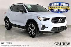 2026 Volvo XC40 B5 Core AWD SUV