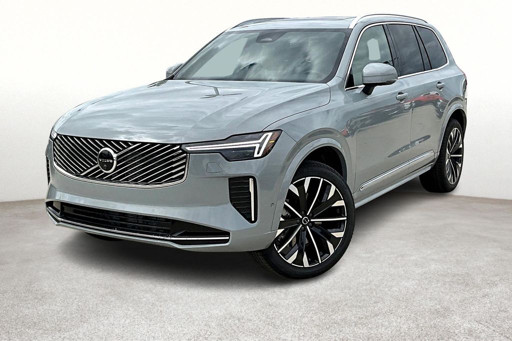 2026 Volvo XC90 Plus photo 2