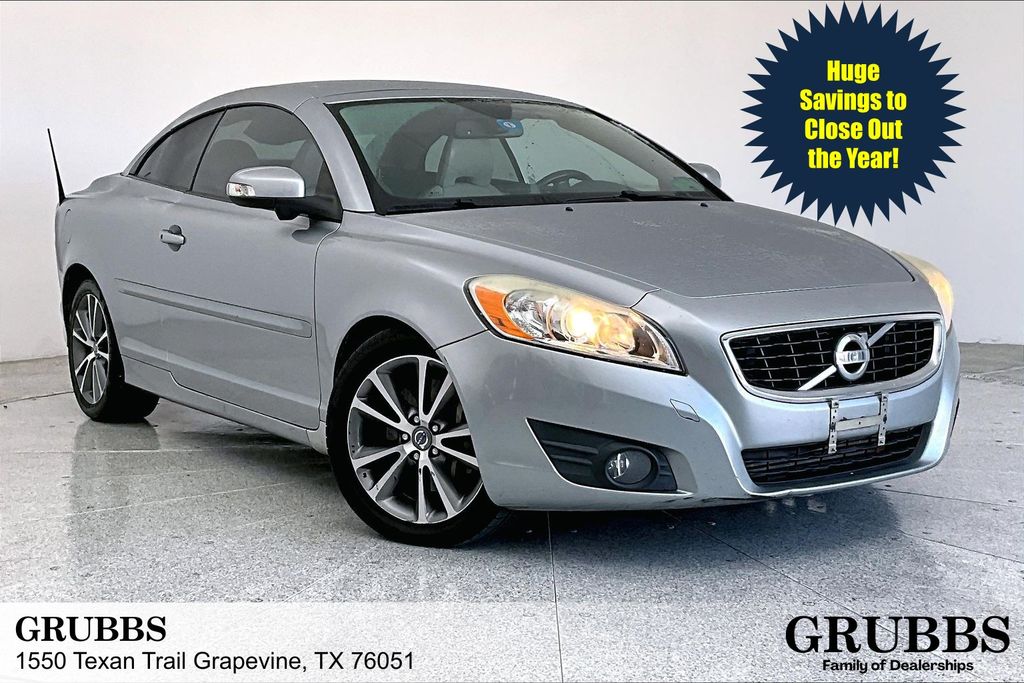 2012 Volvo C70 T5 Premier Plus's photo