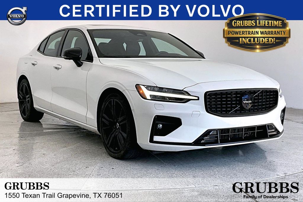 2023 Volvo S60 B5 Plus Black Edition AWD's photo