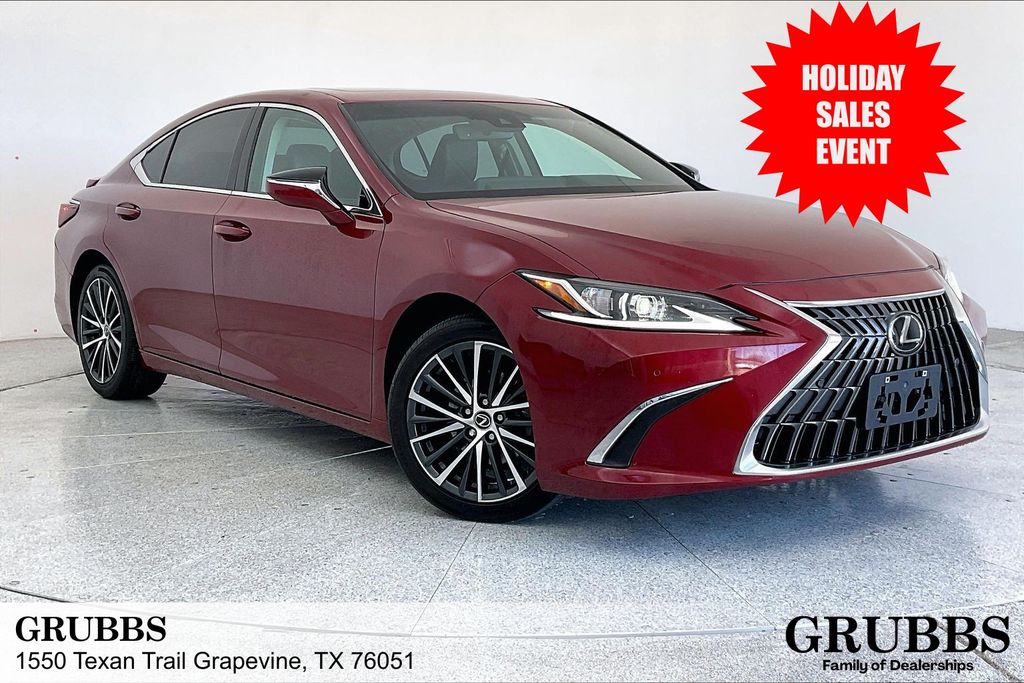 2022 Lexus ES 350's photo