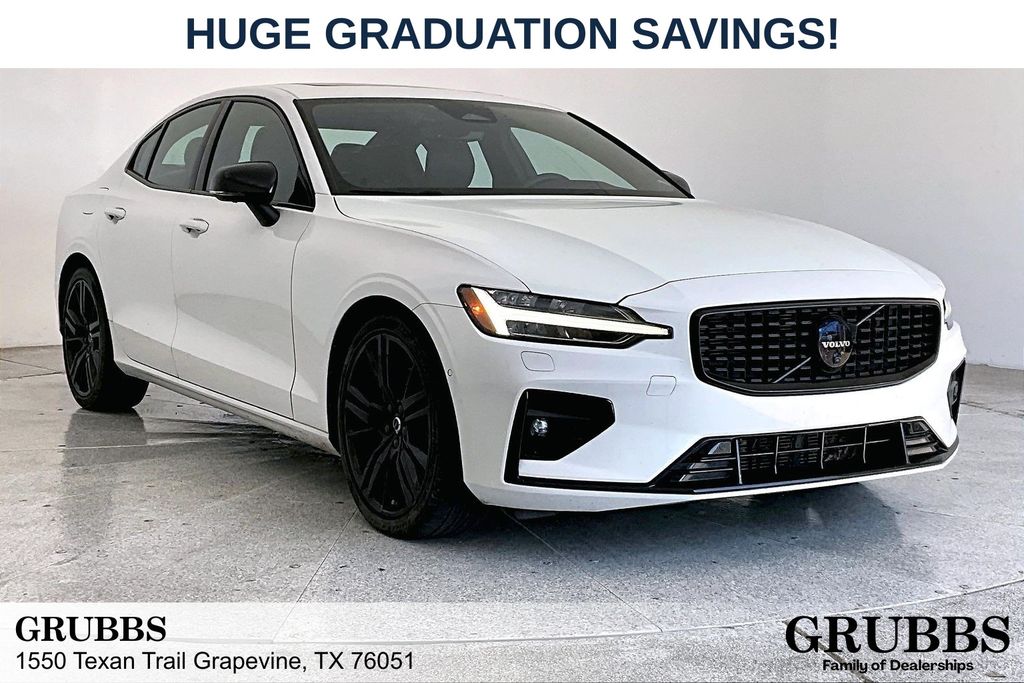 2023 Volvo S60 B5 Plus Black Edition AWD's photo