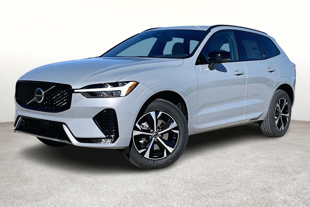 New 2026 Volvo XC60 B5 Core SUV