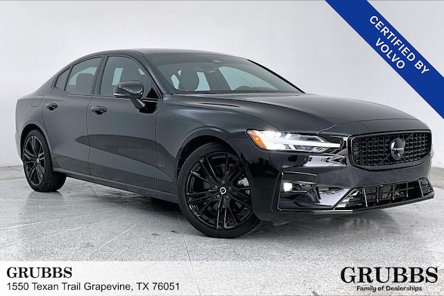 2024 Volvo S60 B5 Plus Black Edition Sedan