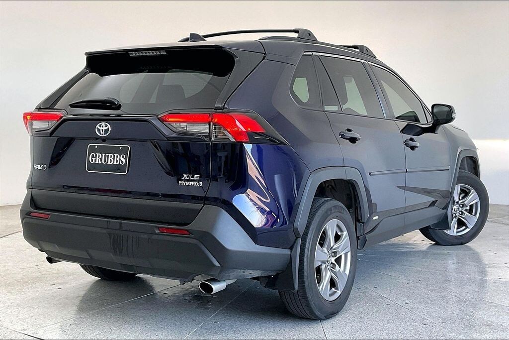 Used 2024 Toyota RAV4 Hybrid XLE SUV