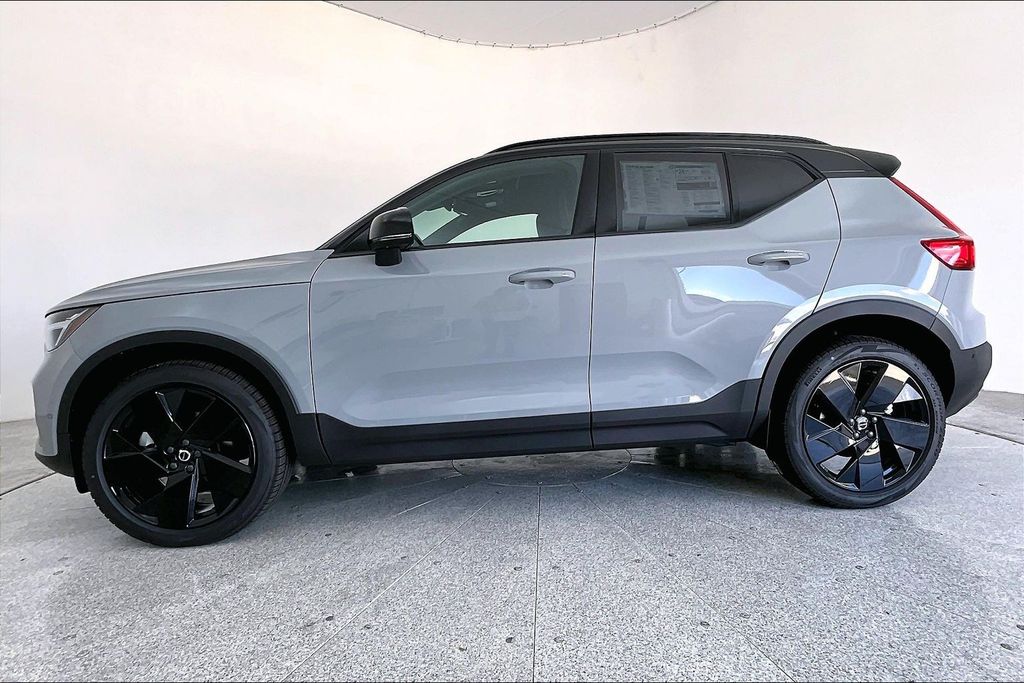 New 2026 Volvo XC40 For Sale at Grubbs Volvo Cars Grapevine | VIN