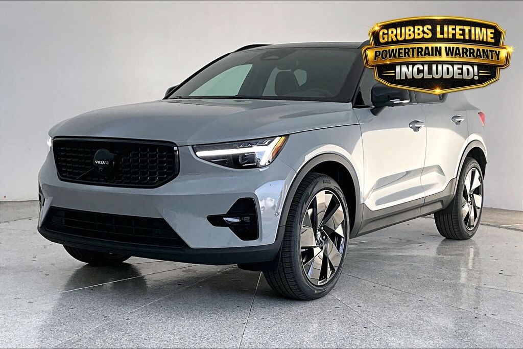 New 2026 Volvo XC40 B5 Ultra Black Edition SUV