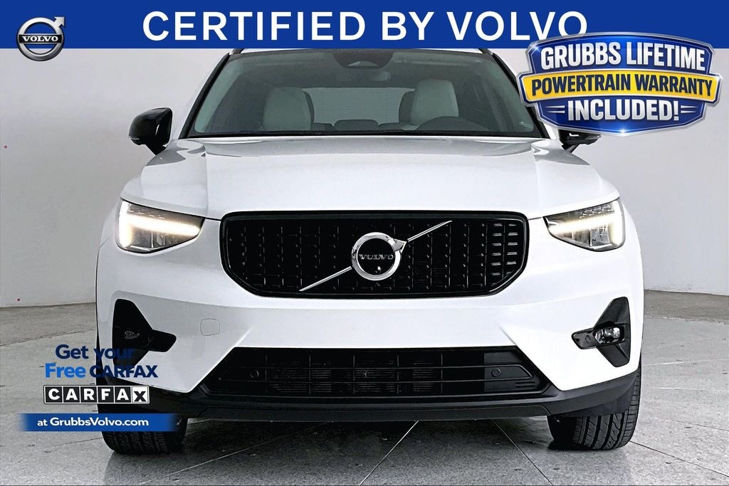 Used 2023 Volvo XC40 Ultimate SUV