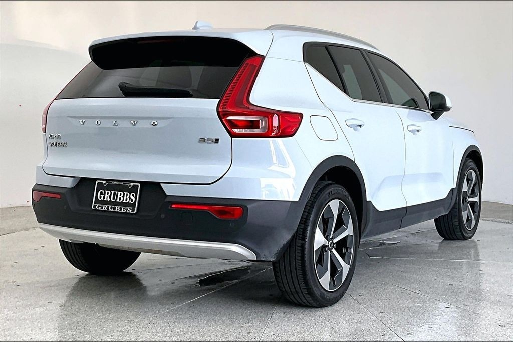 Certified 2024 Volvo XC40 B5 Core Bright Theme SUV