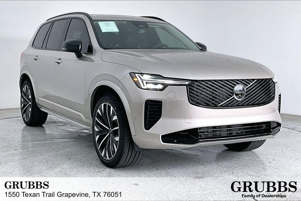 New 2026 Volvo XC90 B6 Ultra Dark Theme 7-Seater