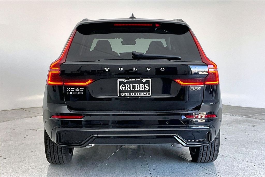 New 2026 Volvo XC60 B5 Ultra SUV