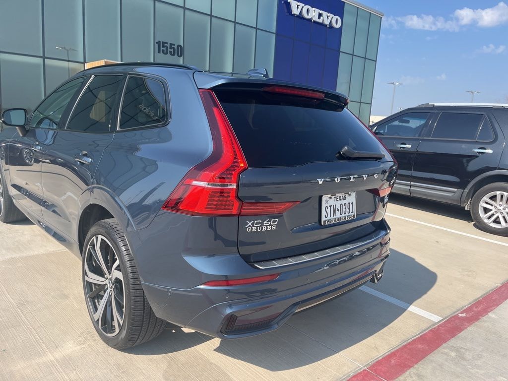 Certified 2023 Volvo XC60 B5 Ultimate Dark Theme SUV