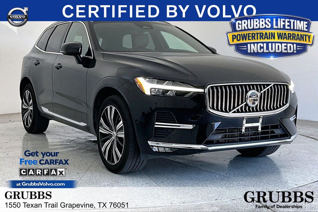 2023 Volvo XC60 B5 Plus Bright Theme AWD's photo