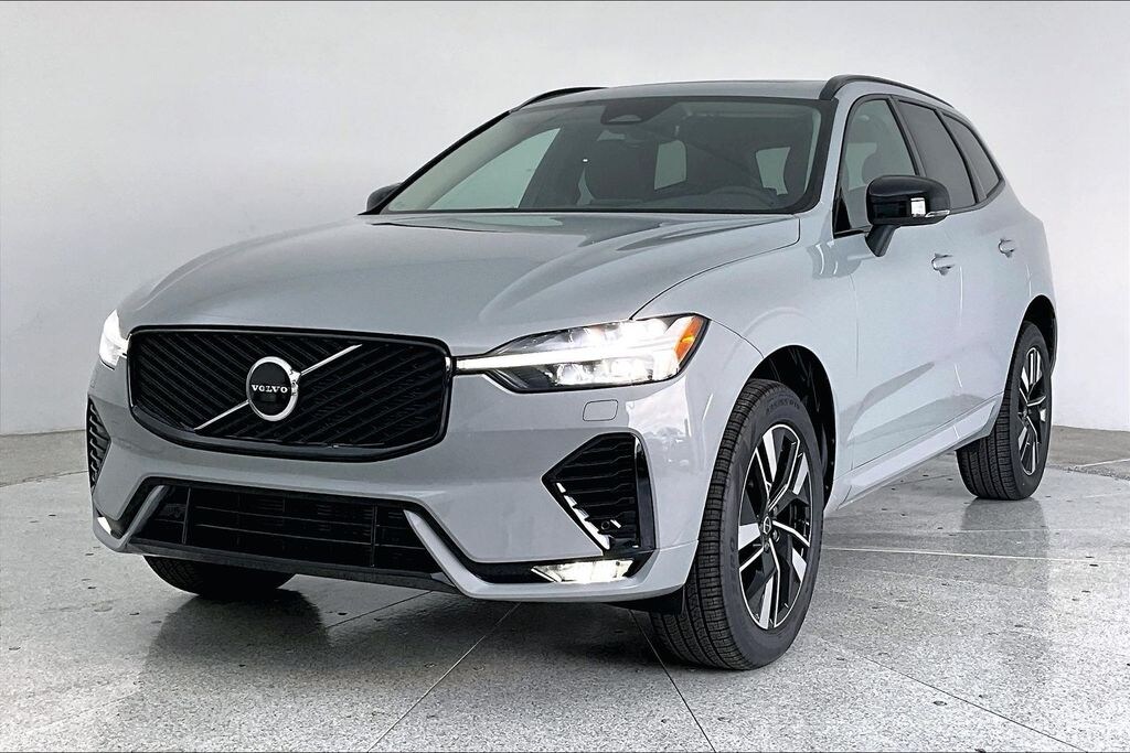 New 2026 Volvo XC60 B5 Core SUV