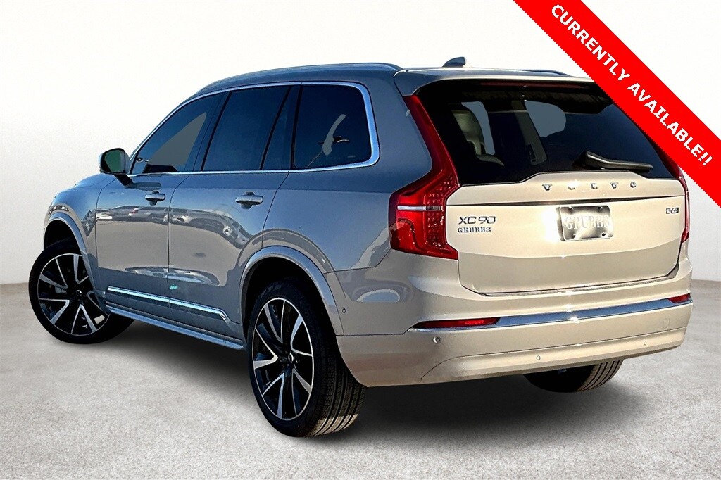 2025 Volvo XC90 Plus photo 3
