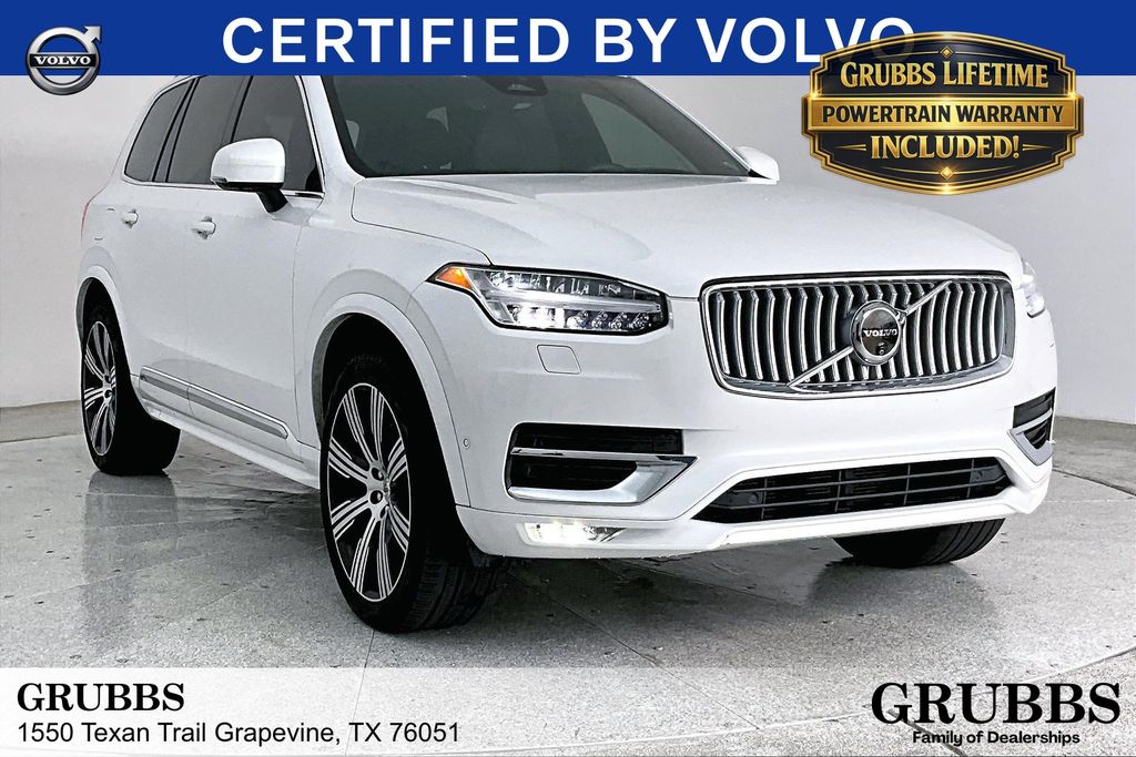2024 Volvo XC90 B6 Ultimate 7-Seater Bright theme 4WD's photo
