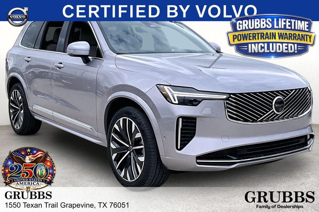 2026 Volvo XC90 B5 Plus Bright 4WD's photo