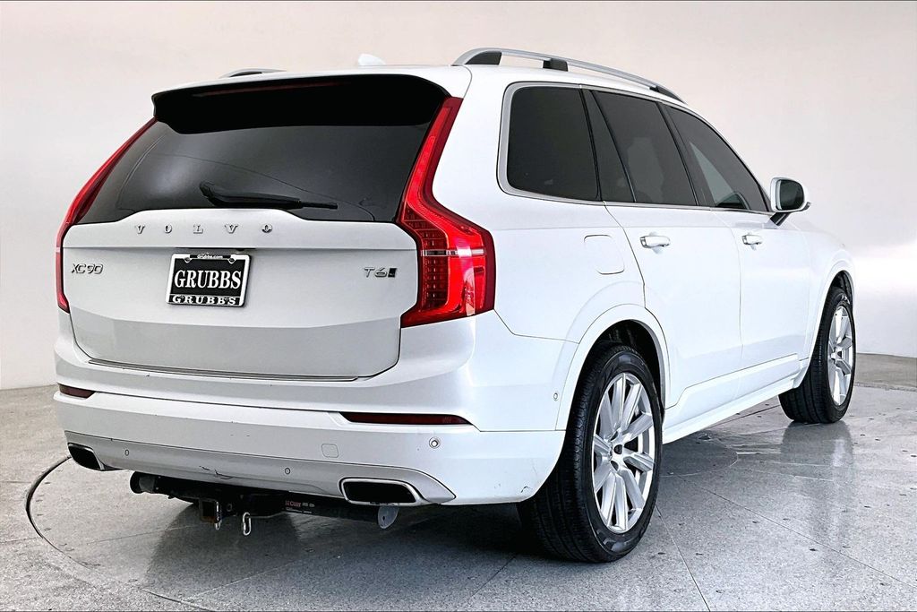 Used 2017 Volvo XC90 Momentum with VIN YV4A22PK4H1157891 for sale in Grapevine, TX