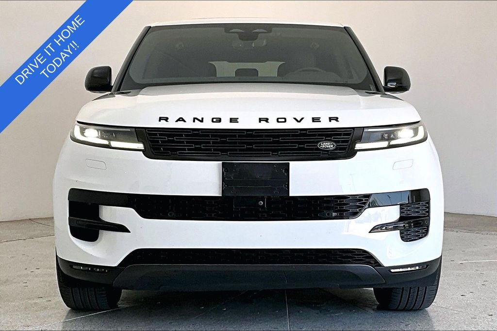 Used 2025 Land Rover Range Rover Sport SE SUV