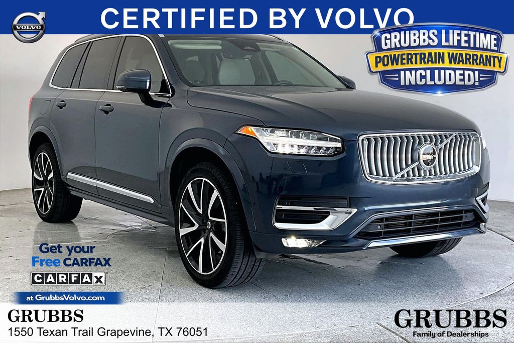 2024 Volvo XC90 B5 Plus Bright theme 4WD's photo